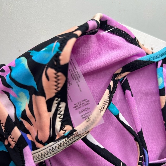 Raisins Salt + Soul Noumea Cami Tankini Swim Top Blue & Purple Floral Small NWT - Picture 5 of 6